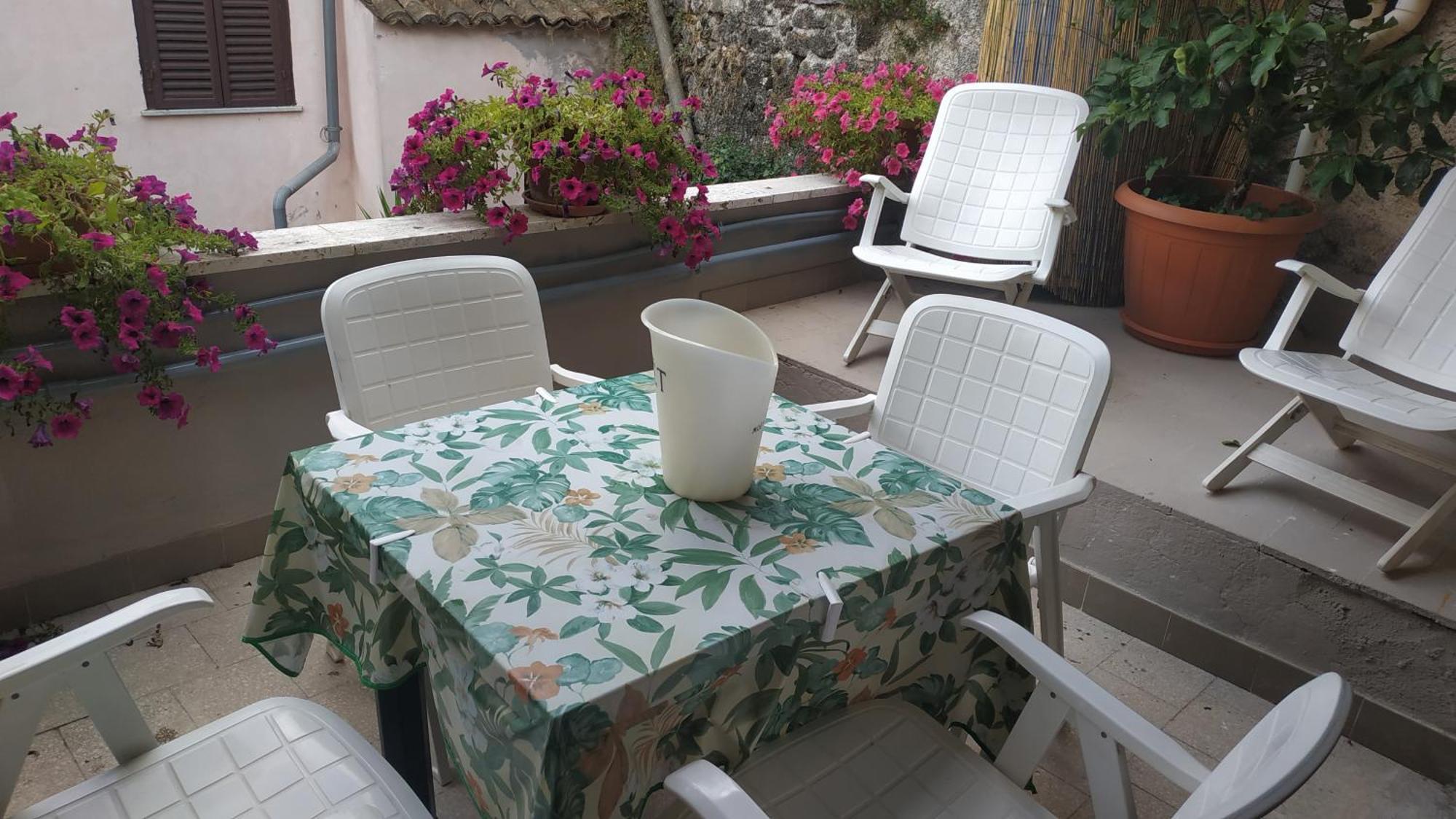 Il Ciclope Di Annalisa Appartement Alatri Buitenkant foto